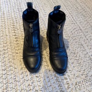 Kids Ariat Paddock Boot - Size 2